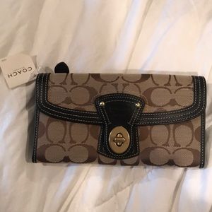 NWT COACH WALLET! Tan original coach print!